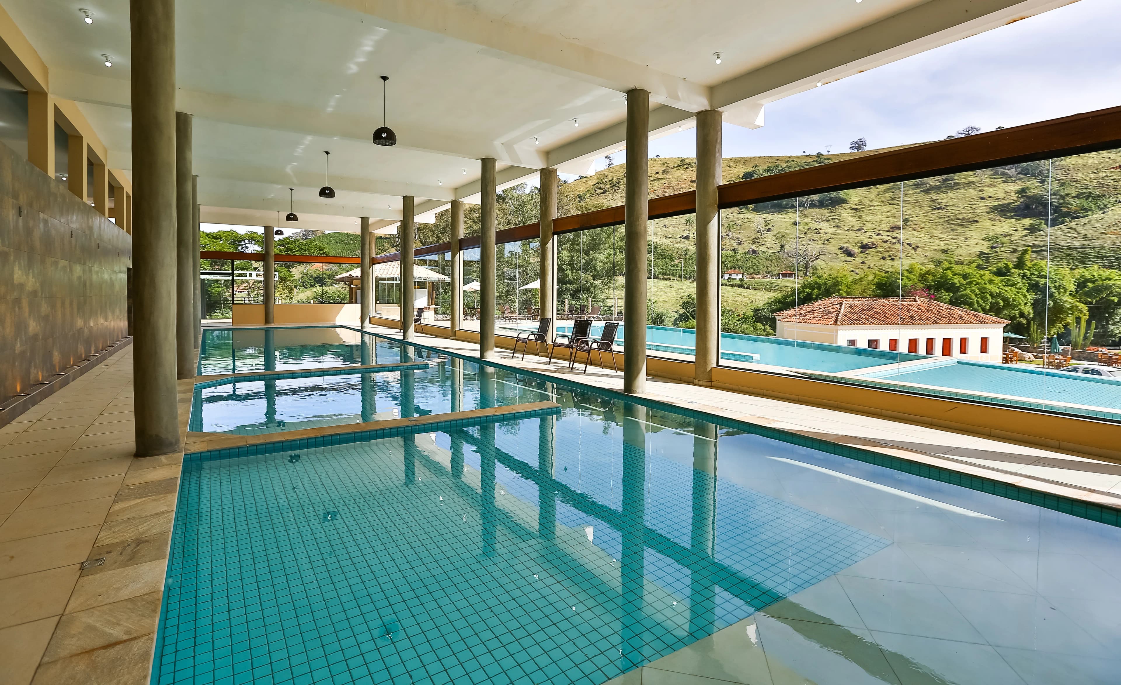 Piscina Aquecida Coberta